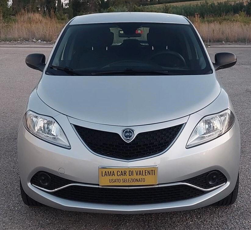 LANCIA YPSILON 1.2-UNICO PROPRIETARIO-NEOPATENTATI