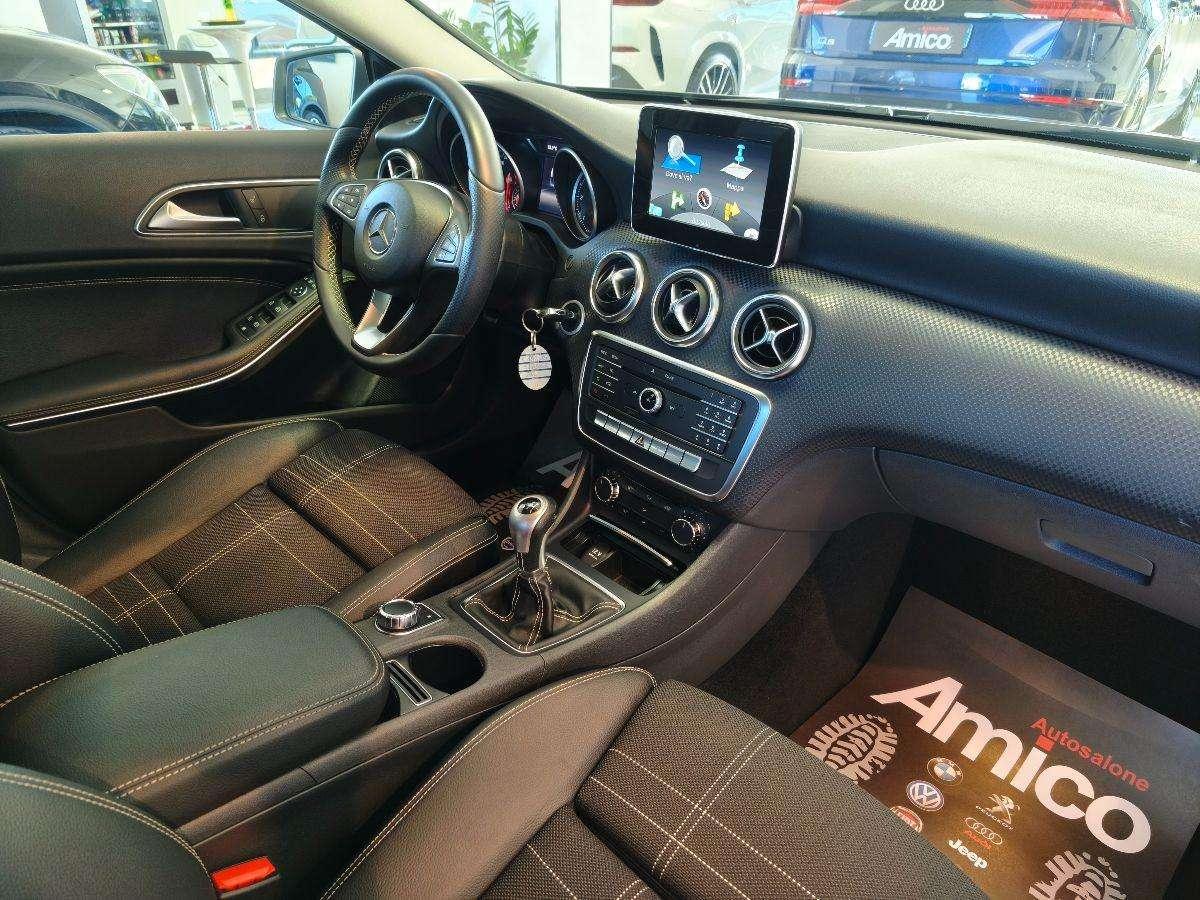 Mercedes-Benz A 180 d Sport Navi/Retro