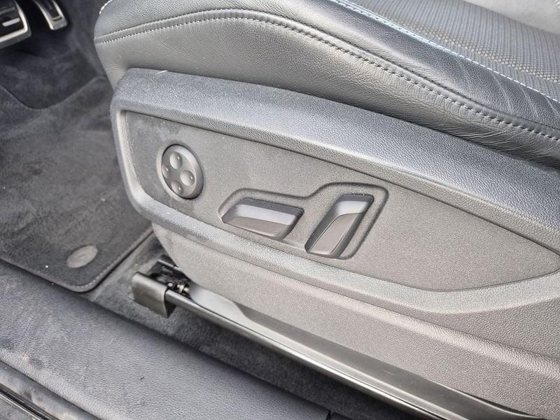 Audi Q5 Sportback 40 2.0 tdi mhev 12V S line Plus quattro s-tronic