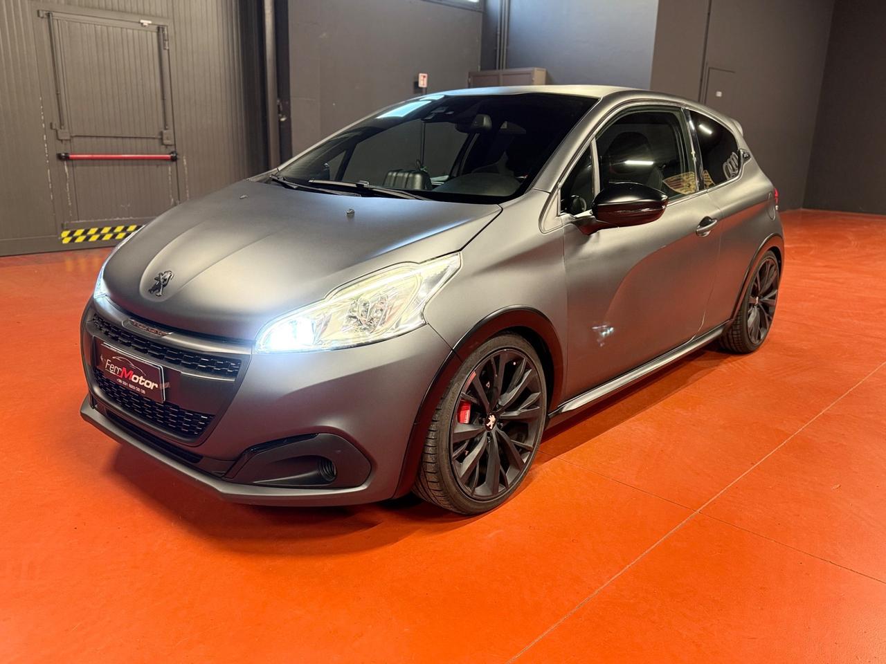 Peugeot 208 1.6 THP 200 CV 3 porte GTi