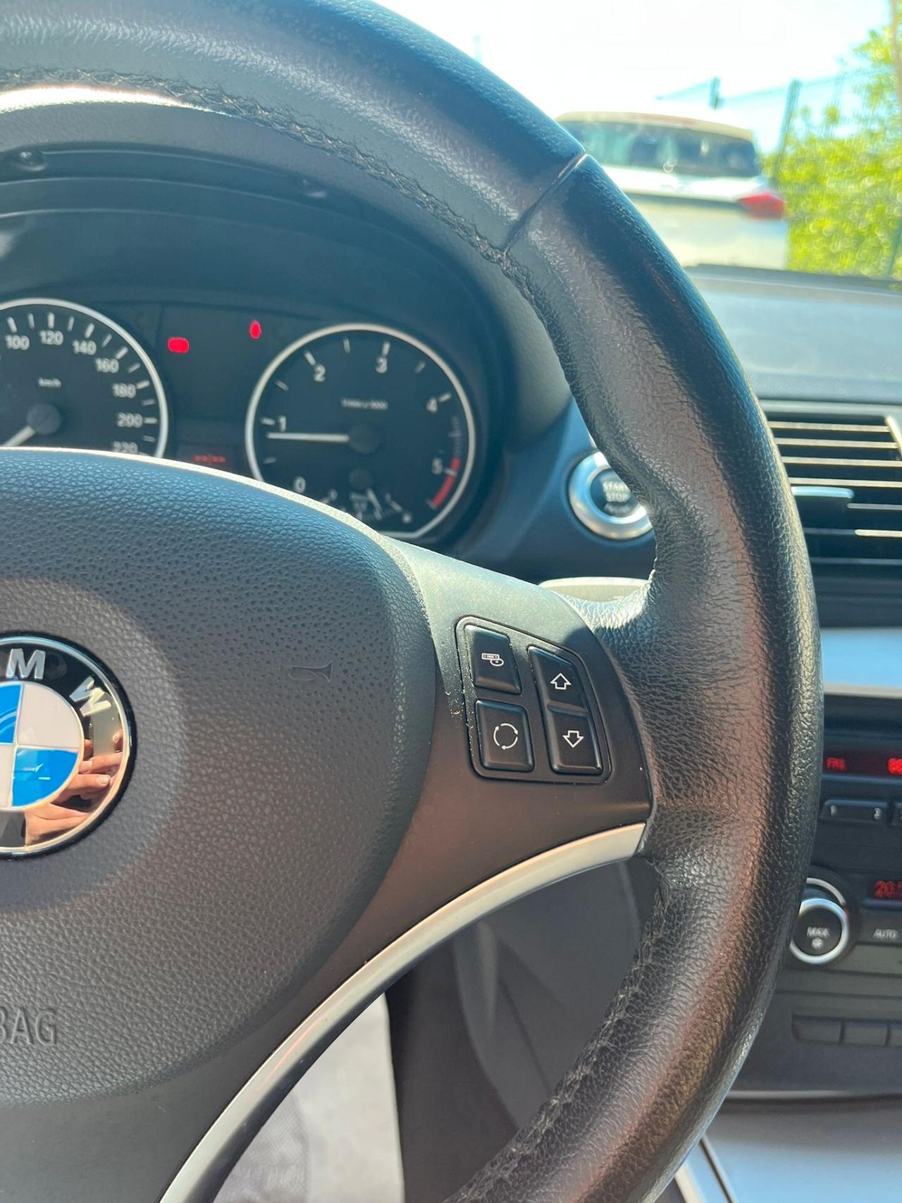 Bmw 118 118d 2.0 143CV cat 5 porte Futura DPF