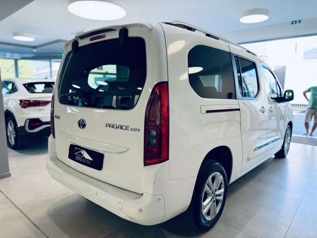 Toyota Proace City 7 posti