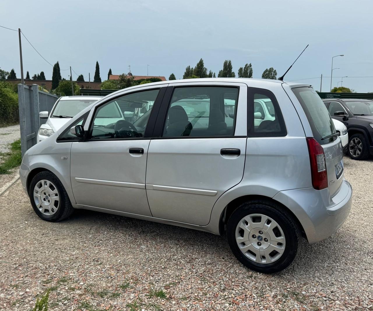 Fiat Idea 1.2 16V BlackLabel Neopatentati