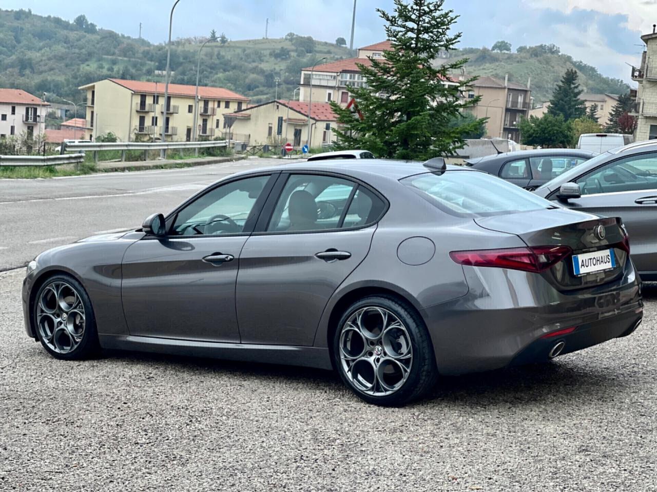 Alfa Romeo Giulia 2.2 Jtdm 180cv Q2 AT8 Super R19/LED