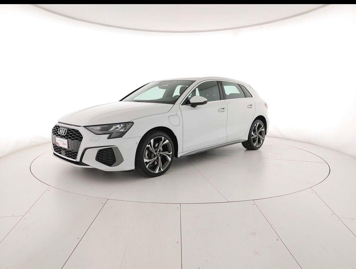 Audi A3 SPB 40 TFSI e 204 cv Hybrid - Plug-in S tronic