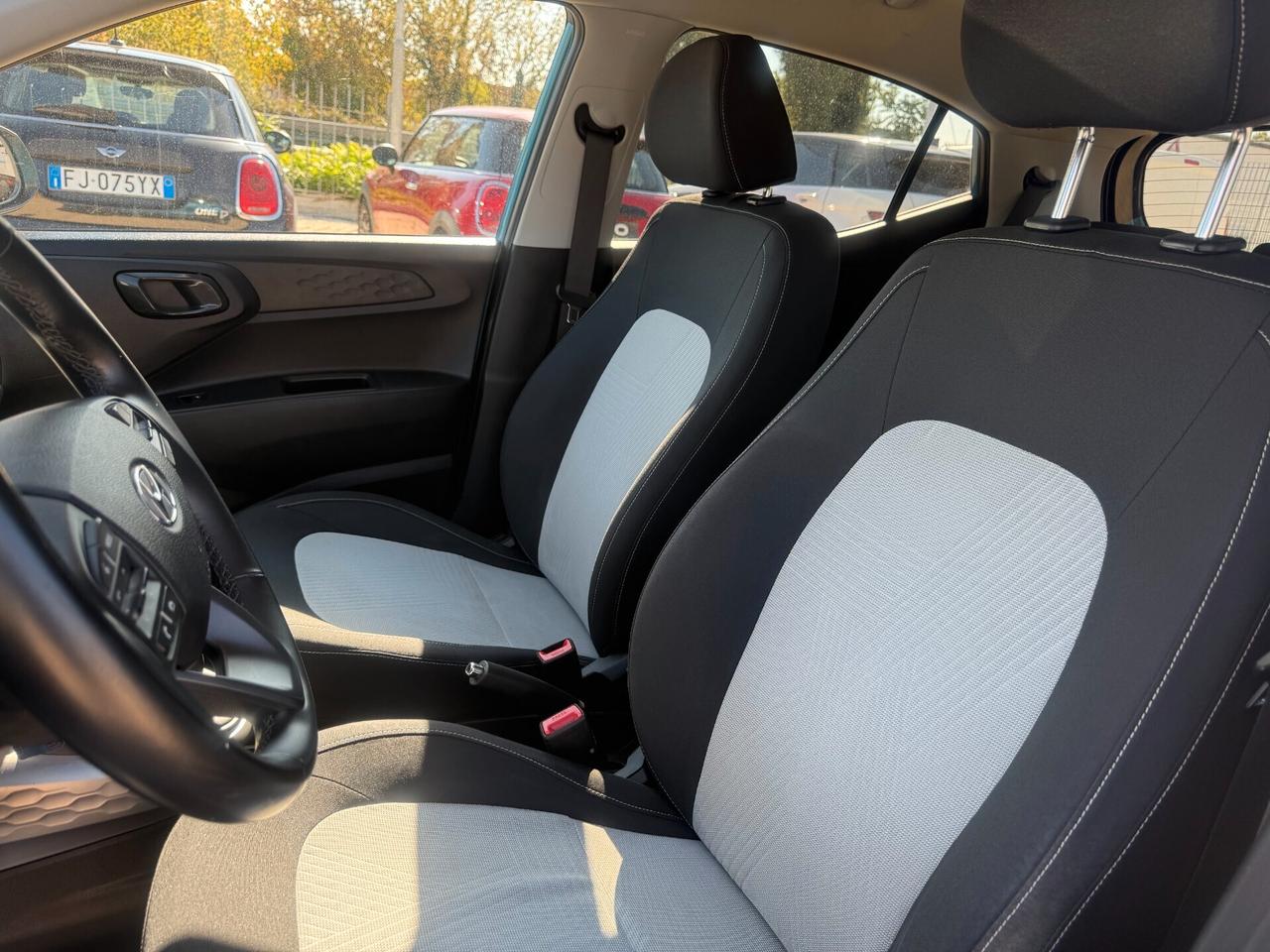 Hyundai i10 1.0 MPI Tech