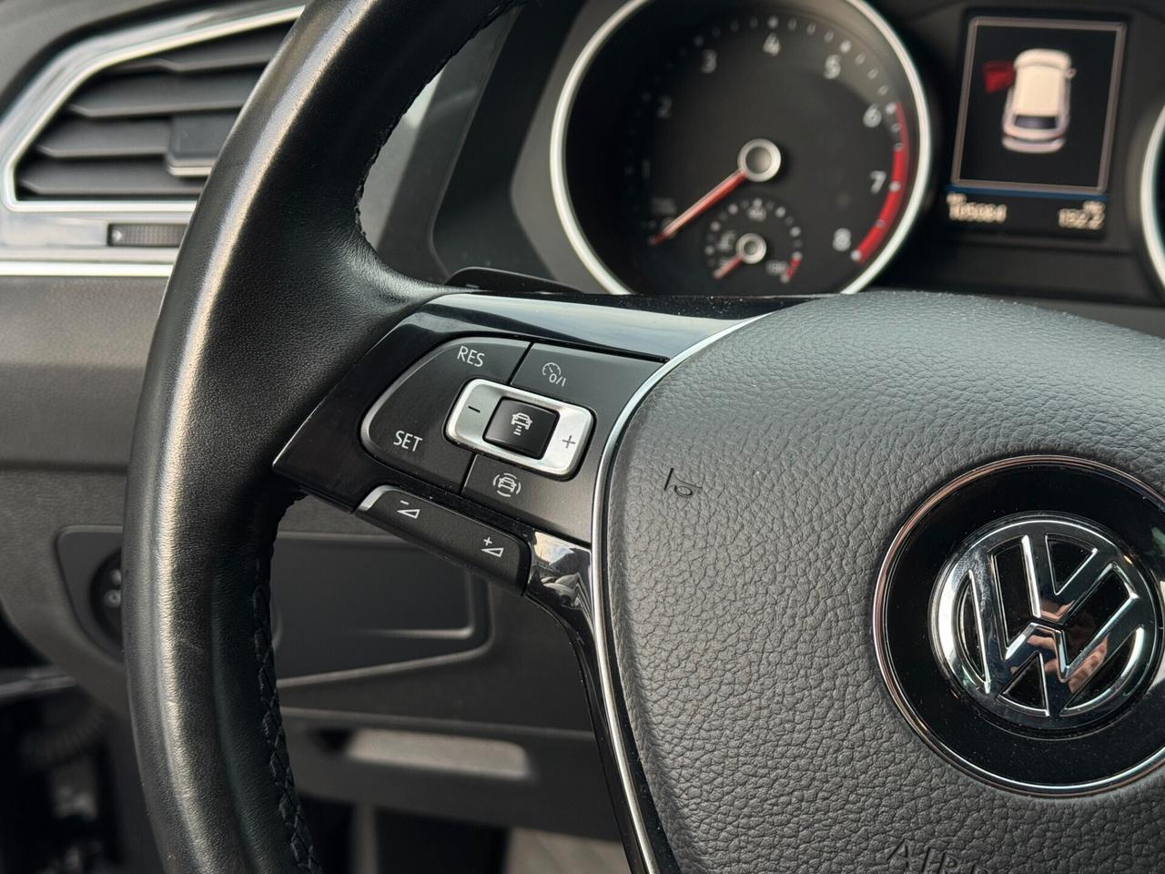 VOLKSWAGEN TIGUAN 1.5cc 150CV AUTOMATICO BENZINA