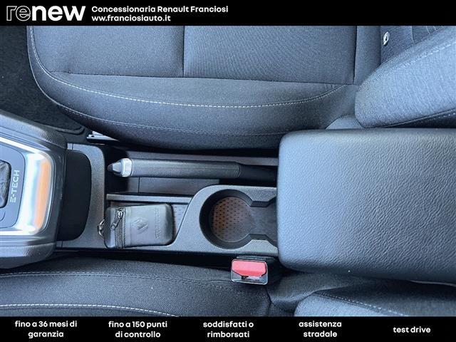 RENAULT Captur 1.6 E-TECH Hybrid Zen Auto 145cv