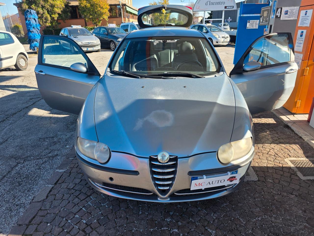 Alfa Romeo 147 1.9 JTD (115 CV) cat 3p. Distinctive