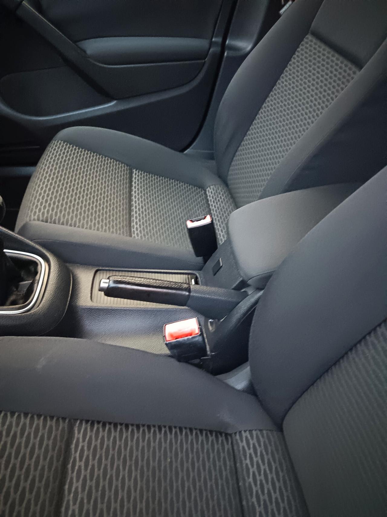 Volkswagen Golf 1.6 TDI DPF 5p. Comfortline