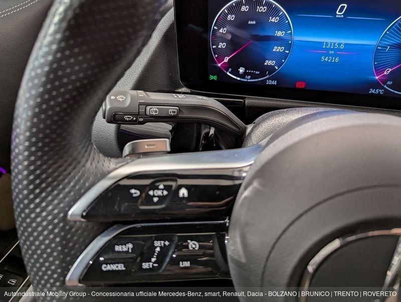 Mercedes-Benz GLA 200 D AUTOMATIC RESTYLING MY2024 AMG LINE PREMIUM