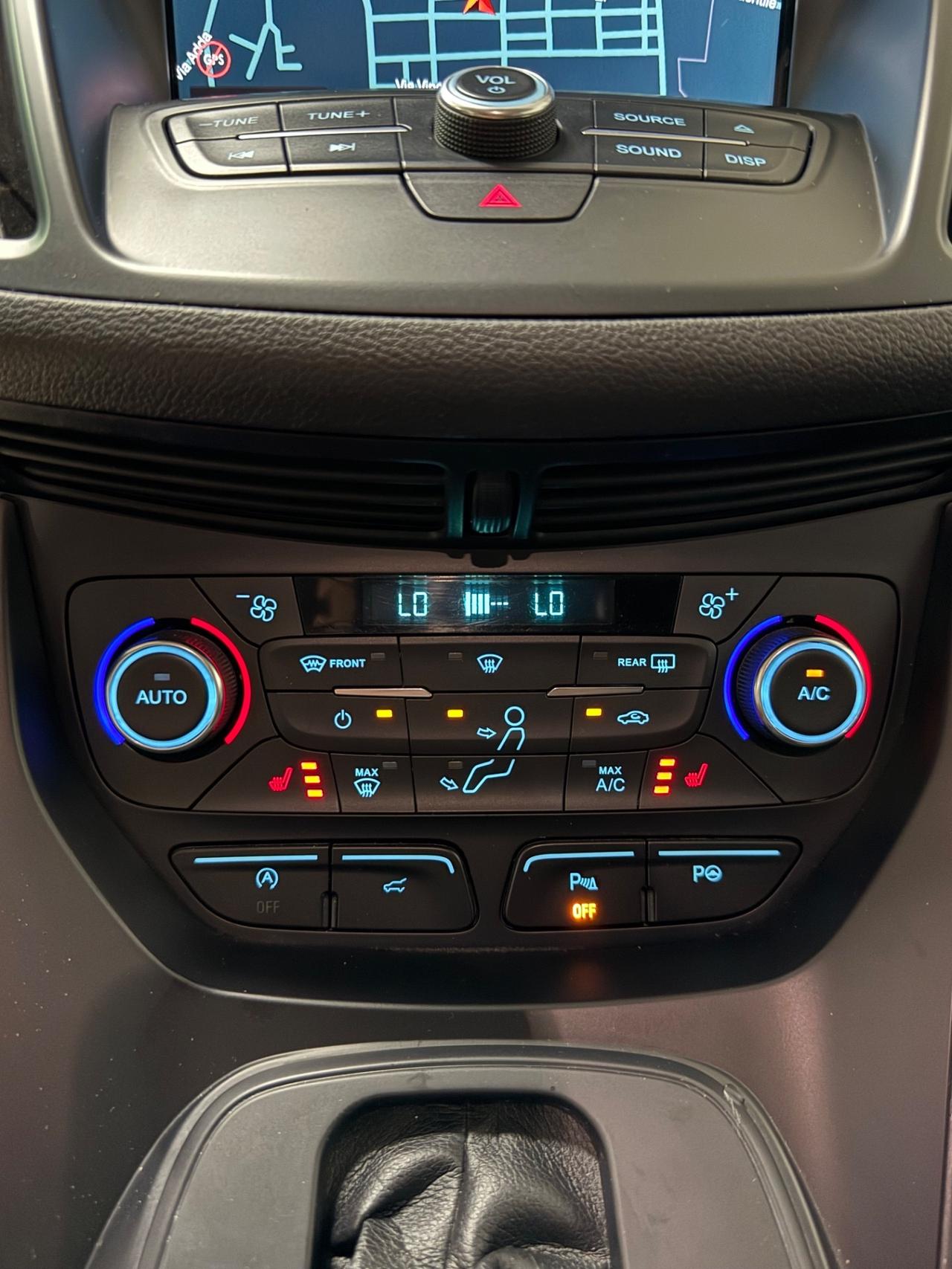 Ford Kuga 2.0 TDCI 150 CV S&S 4WD Powershift Vignale