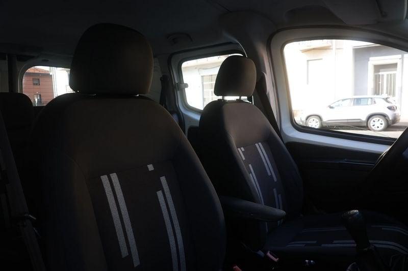 FIAT Fiorino FIAT Fiorino Qubo 1.2 55KW ANNO 2011