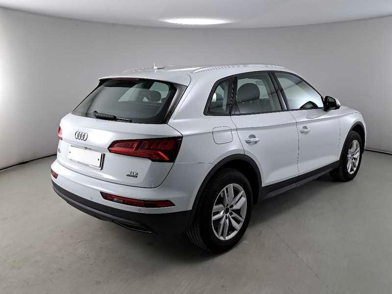 AUDI Q5 40 TDI Business quattro S tronic