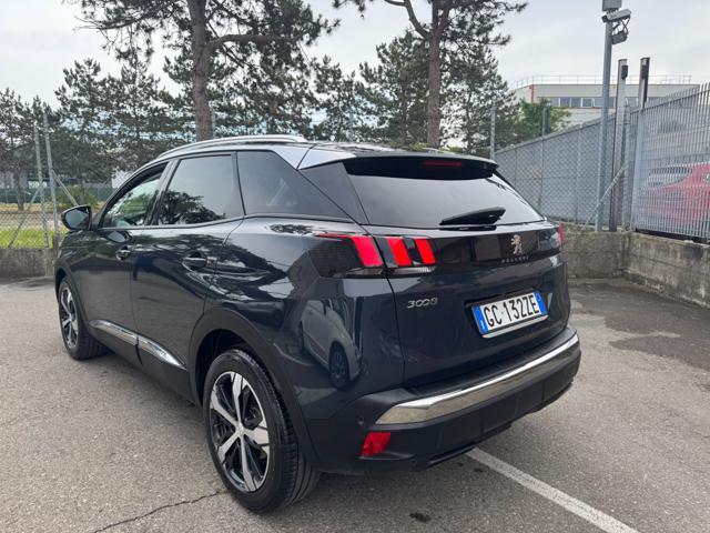 PEUGEOT 3008 PureTech Turbo 130CV Allure EAT8 NAVI+RETR.