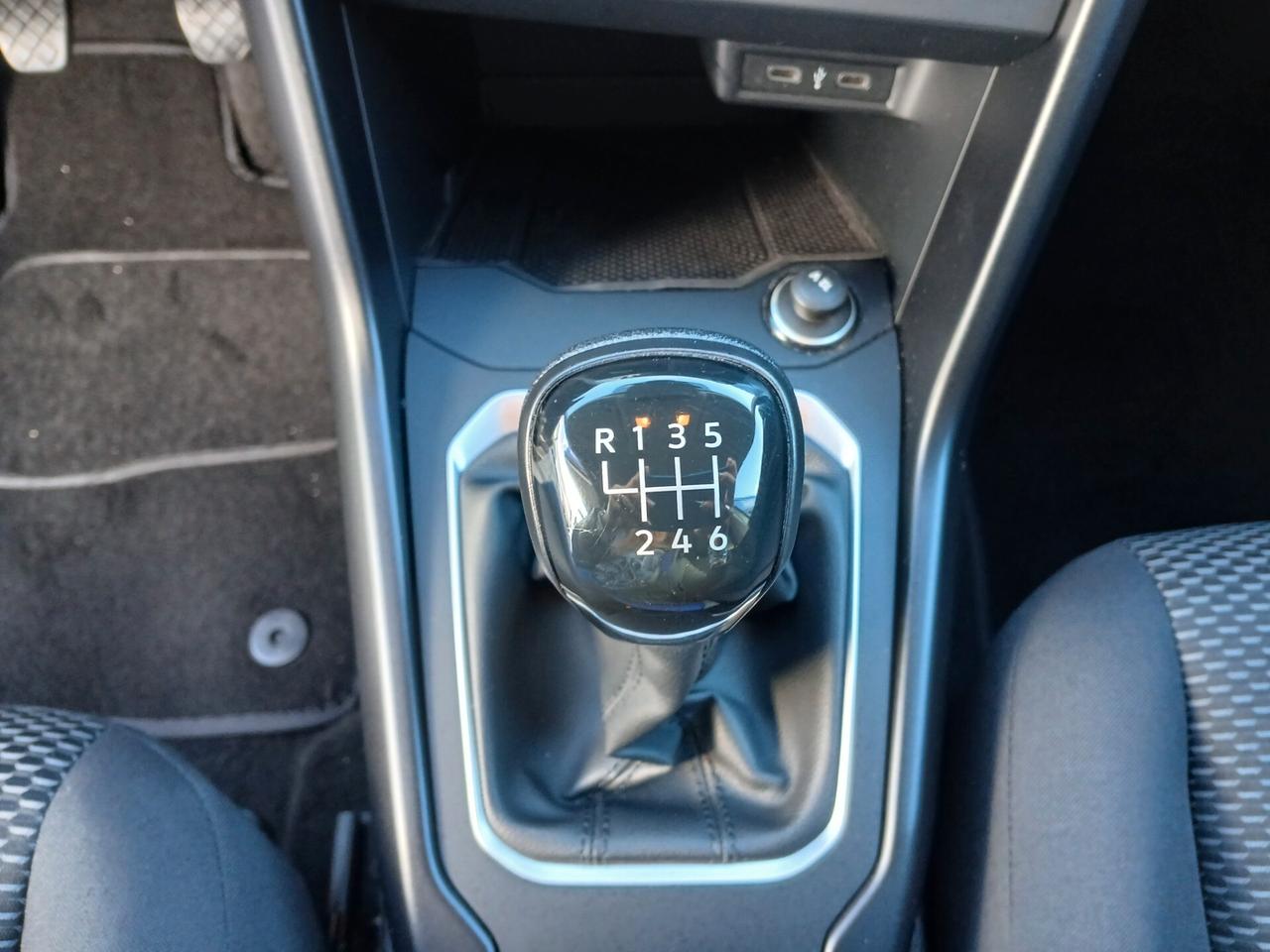 Volkswagen T-ROC 1.0 TSI 110CV BENZINA 2023