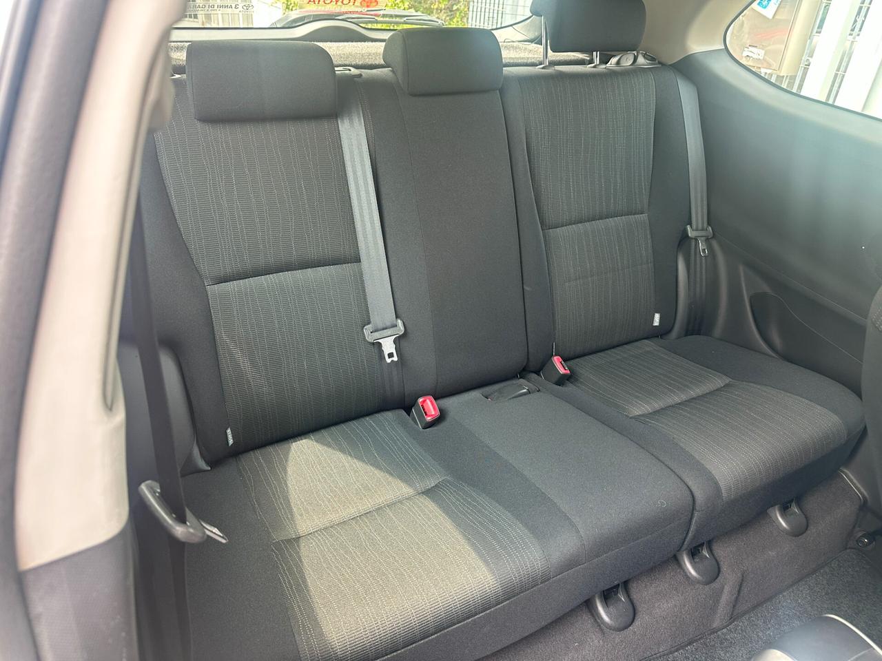Toyota Auris 1.4 3 porte Sol