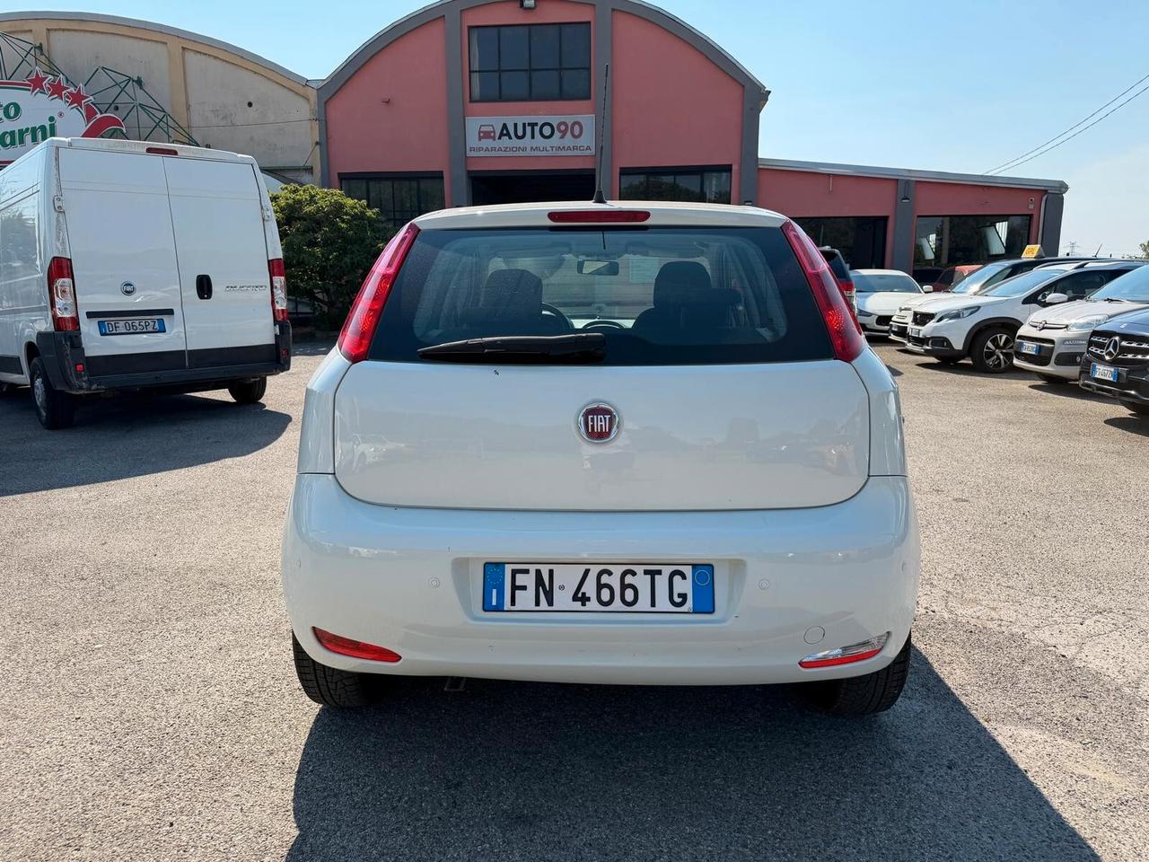 Fiat Punto 1.4 8V 5 porte Natural Power Street