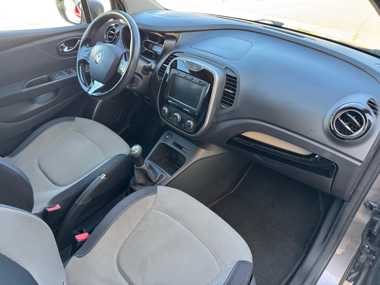 Renault Captur 1.5 dCi 90CV -SOLO 152.000 KM-