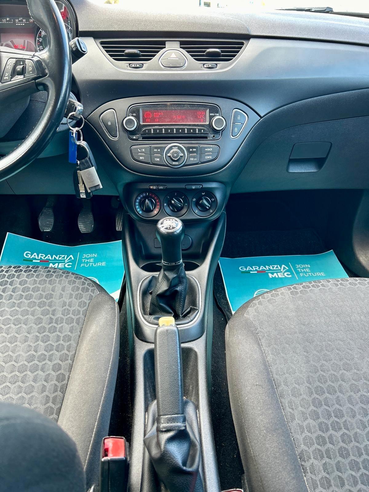 Opel Corsa 1.2 5 porte b-Color