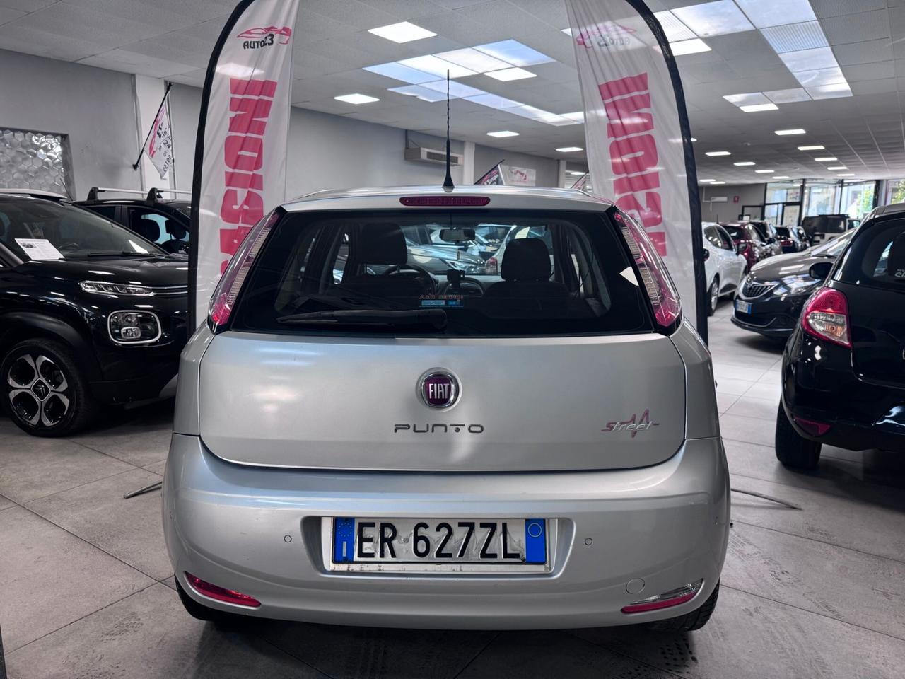 Fiat Punto 1.4 S&S 8V 5 porte Lounge cambio Automatico