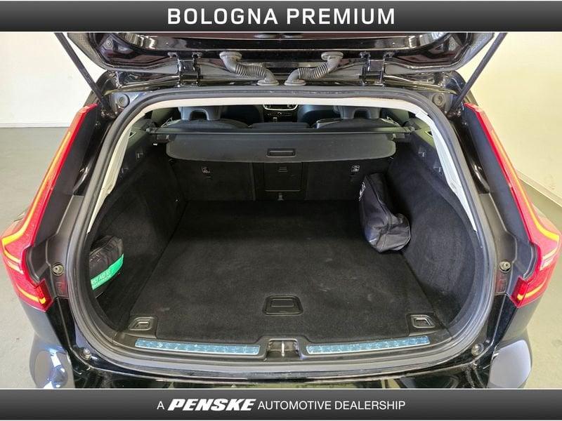 Volvo V60 V60 B4 (d) Geartronic Momentum Business