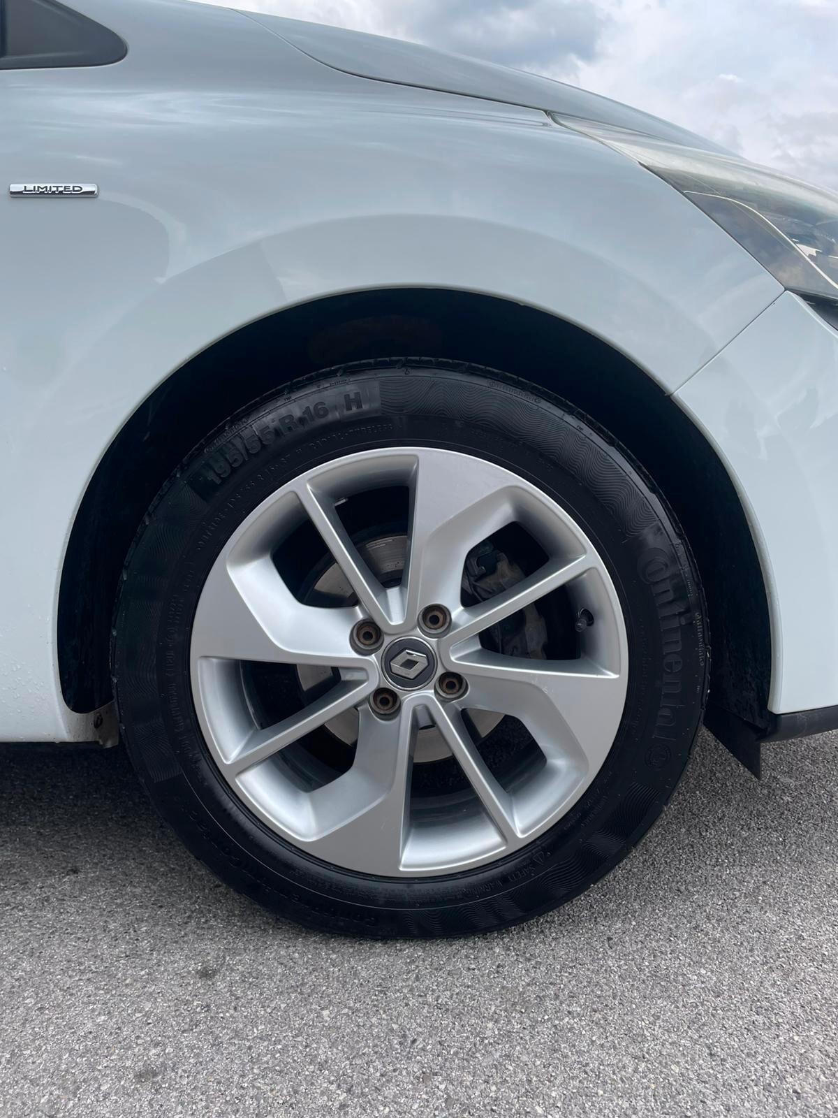 Renault Clio 1.2 Neopatentati