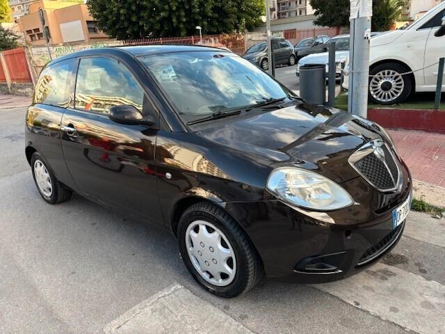 Lancia Ypsilon Neopatentato Anche permuta