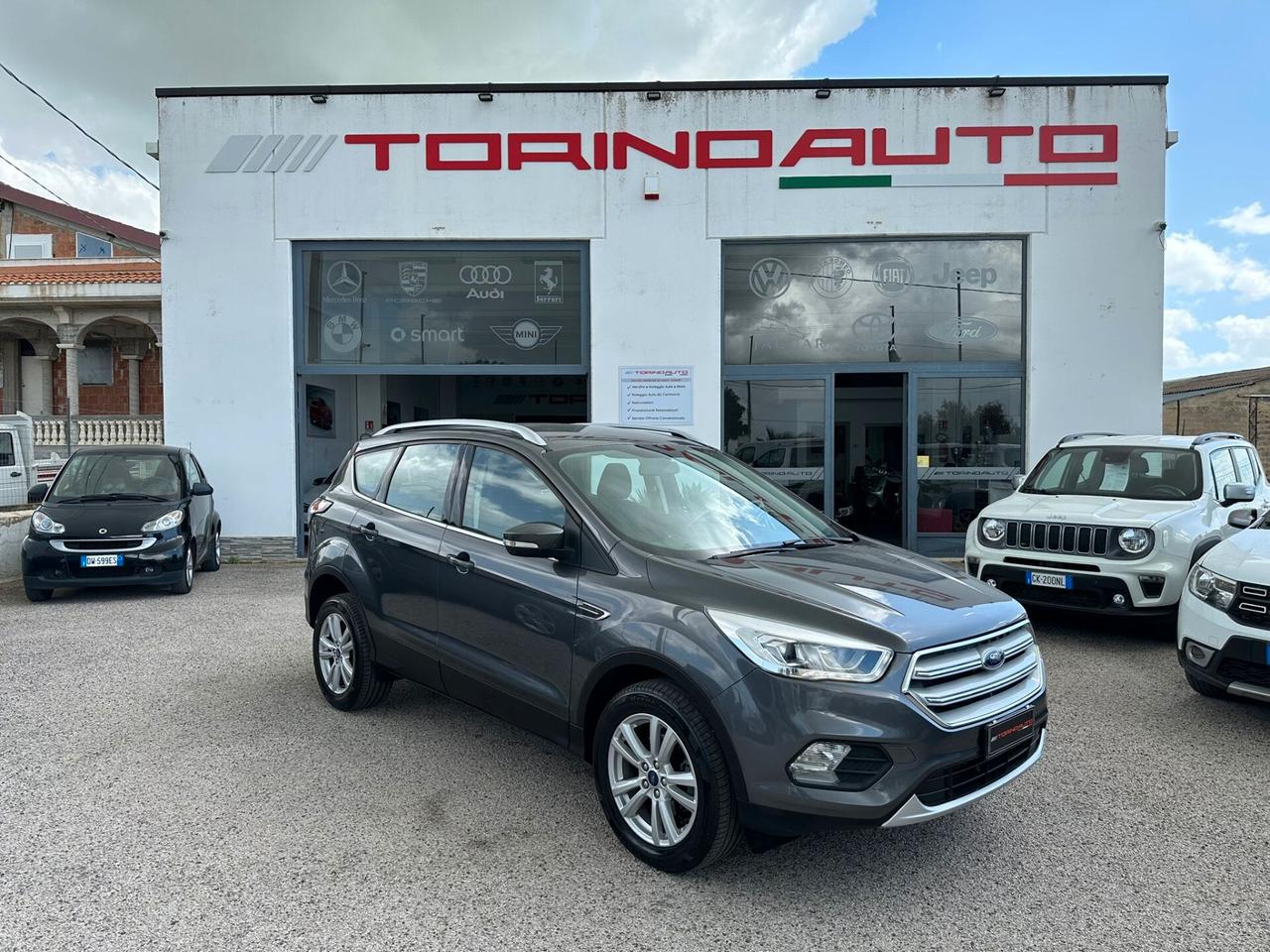 Ford Kuga 1.5 TDCI 120 CV S&S 2WD Business