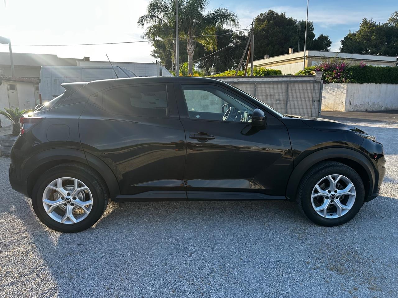 Nissan Juke 1.0 DIG-T 114 CV Tekna
