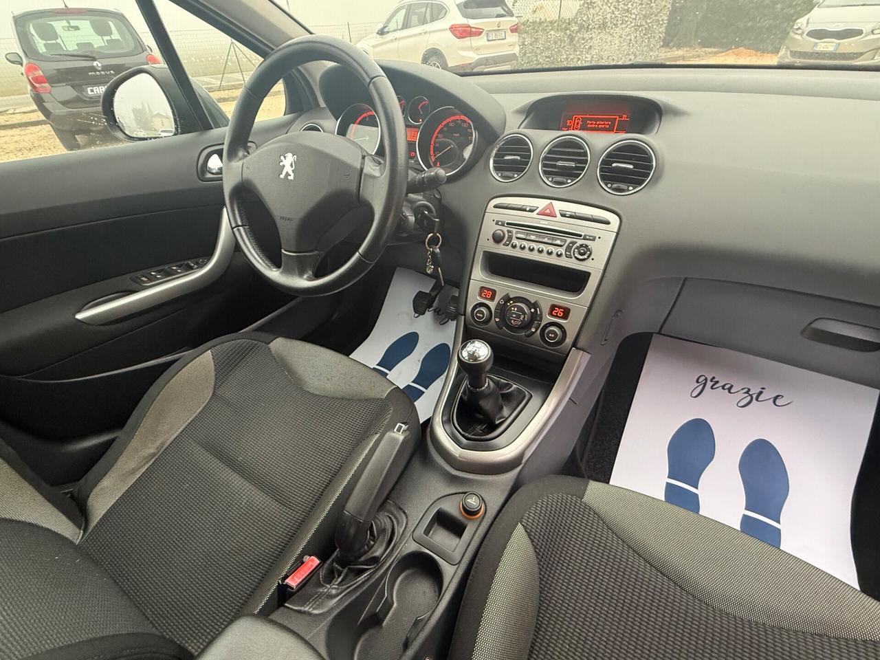 Peugeot 308 1.6 VTi 120CV 5p. 65.000KM