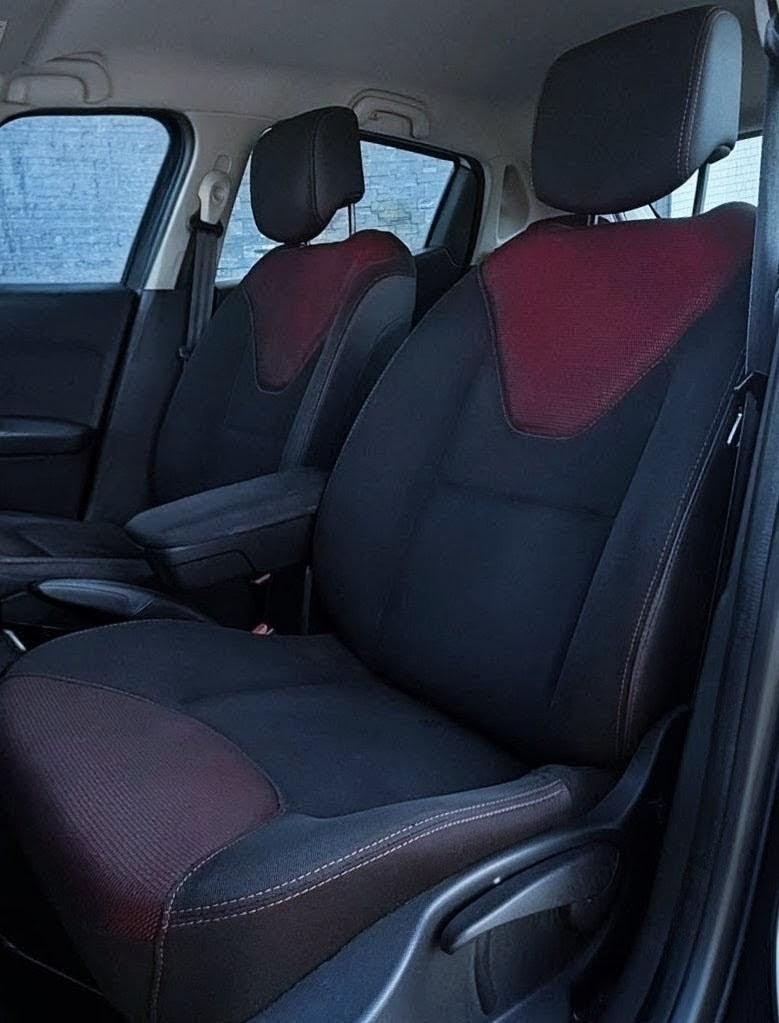 Renault Clio 1.5 dCi 8V 75CV 5 porte Costume National