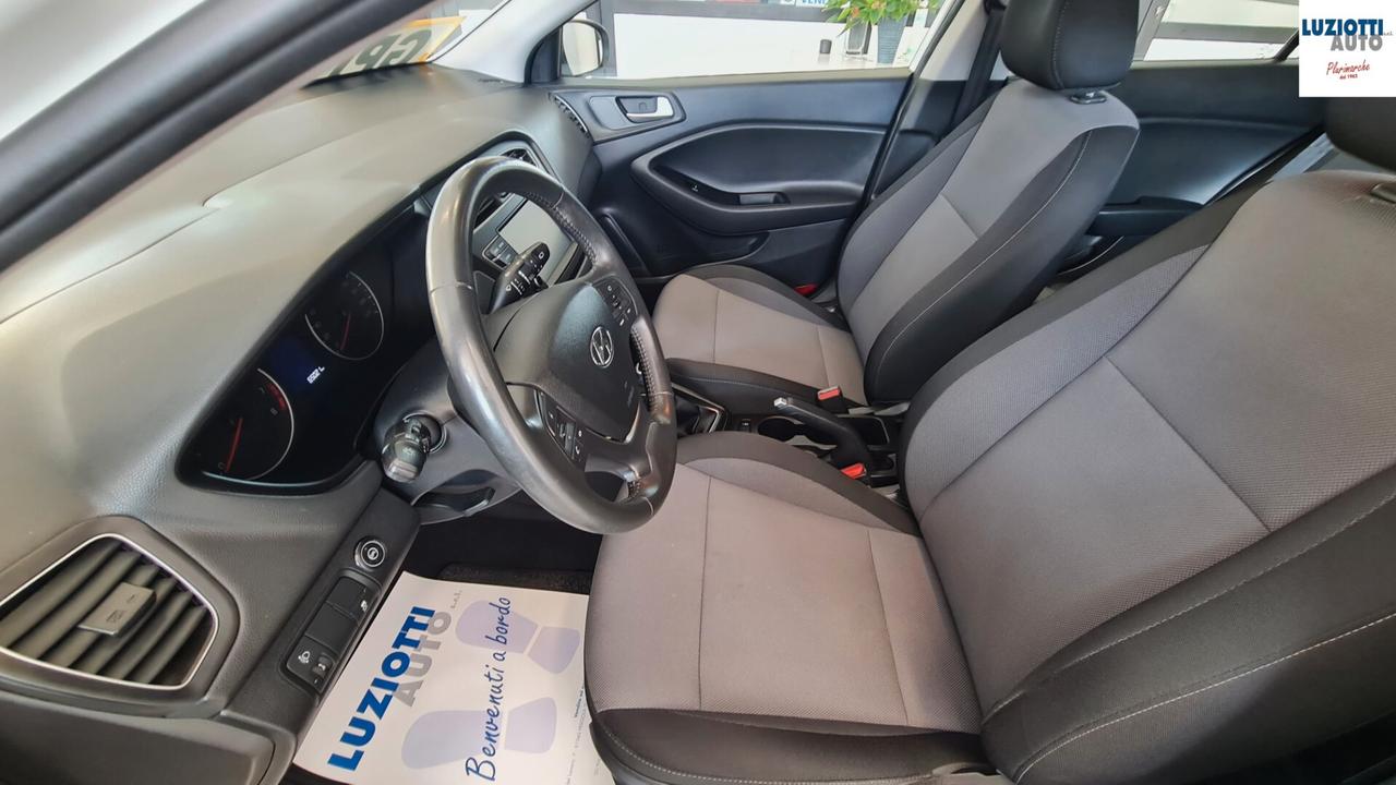 Hyundai i20 1.2 GPL CONNECTLINE 5P.