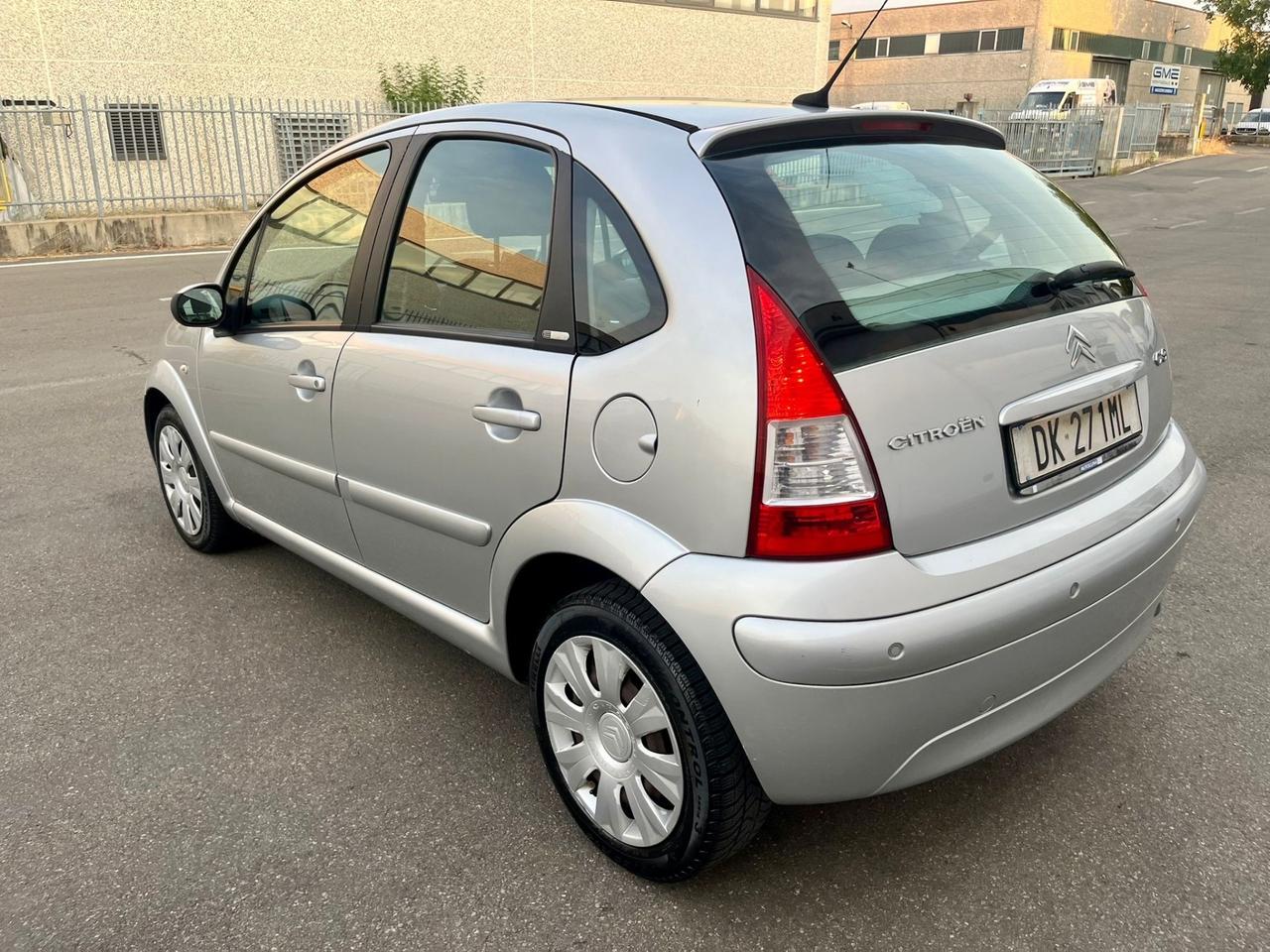 Citroen C3 1.4benz 2008 60.000km cambio automatico perfetta