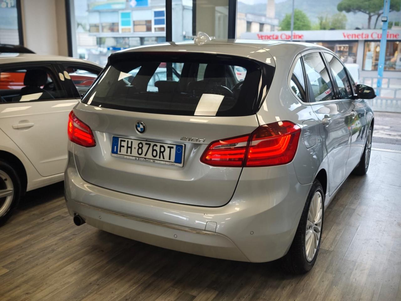 Bmw 2er Active Tourer 218d xDrive Active Tourer Luxury