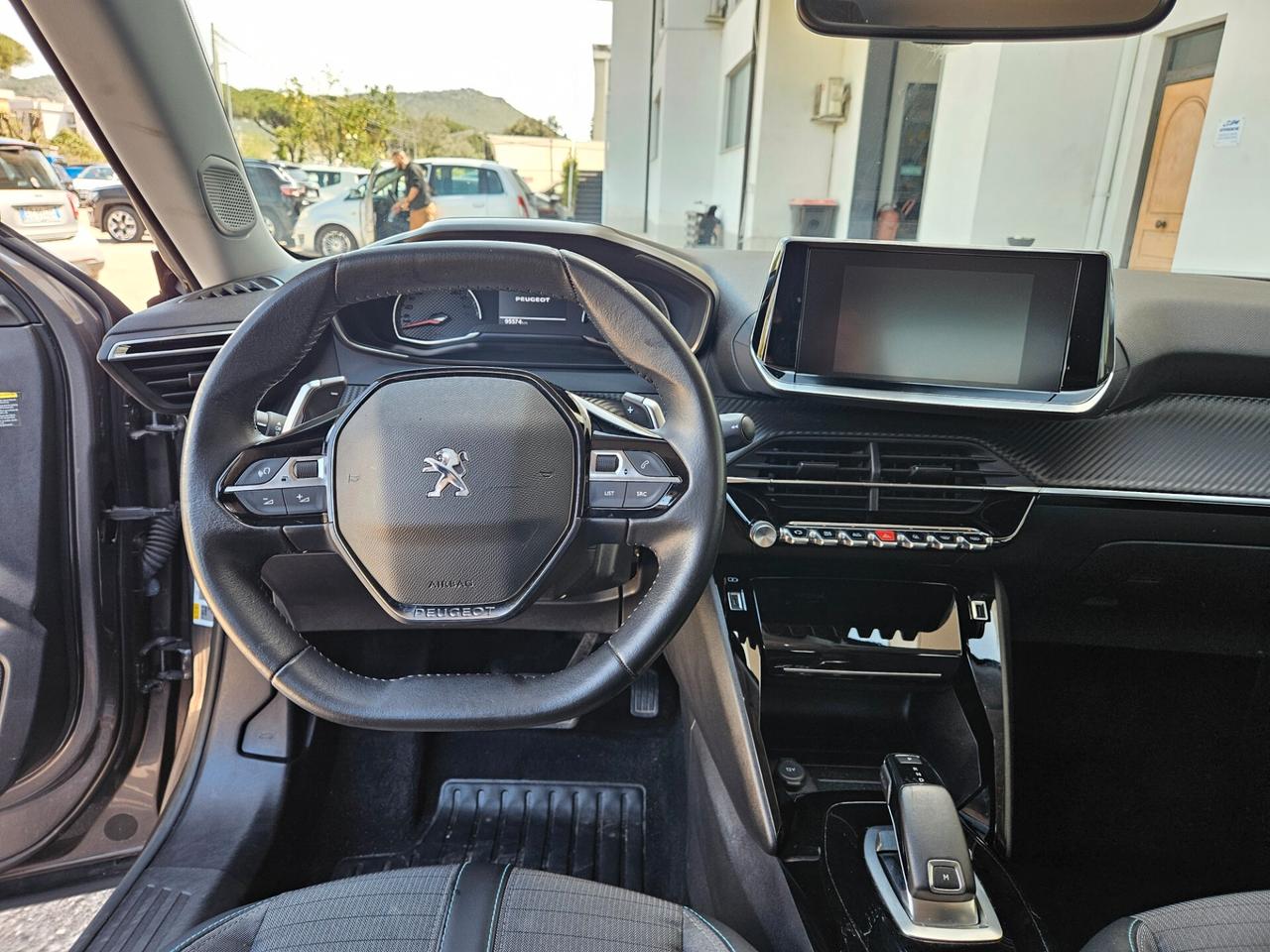 Peugeot 2008 BlueHDi 130 S&S EAT8 Allure Pack
