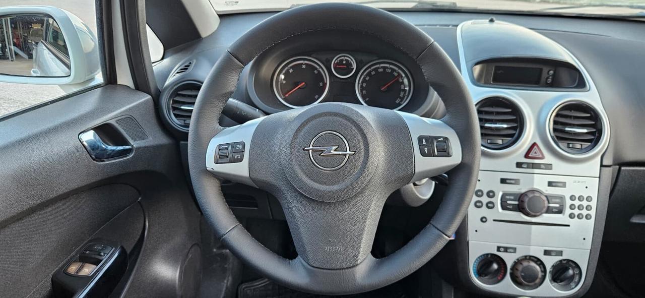Opel Corsa 1.3 CDTI 90CV 3 porte Cosmo