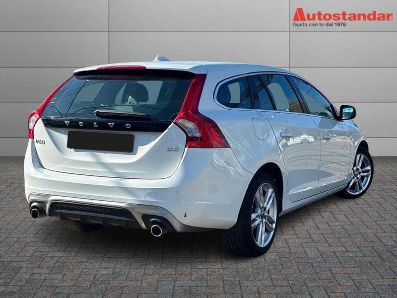 Volvo V60 (2010-2018) D3 Geartronic Momentum