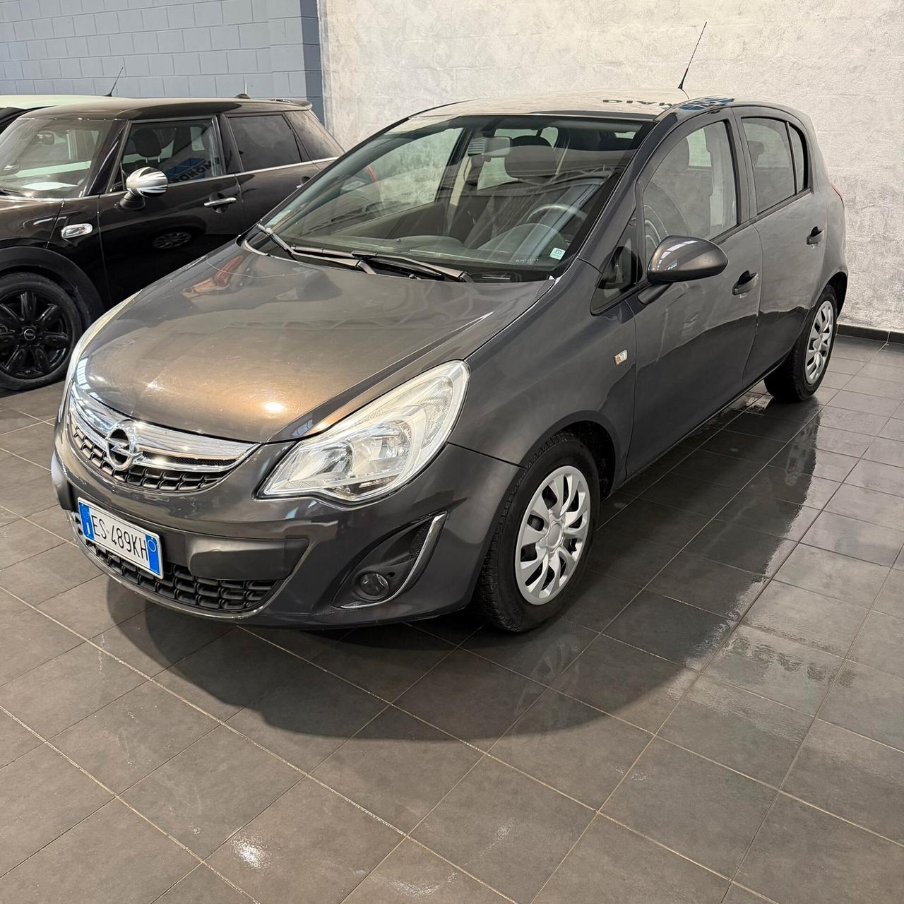 Opel Corsa 1.2 85CV 5 porte GPL-TECH Edition