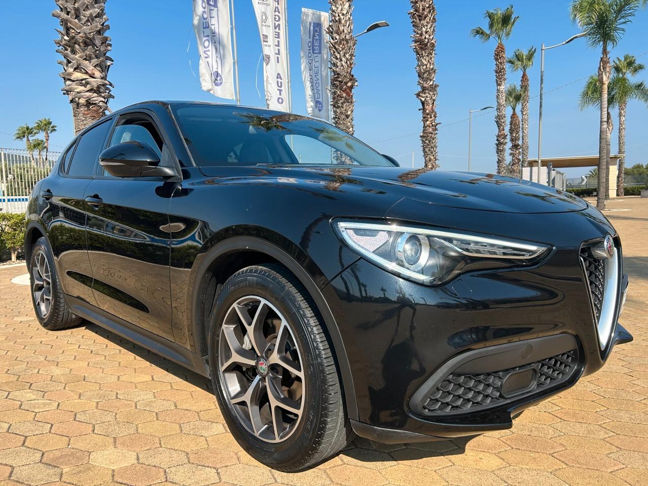 Alfa Romeo Stelvio 2.2MJ 160CV AT8 Sport-Tech CER.19 PELLE