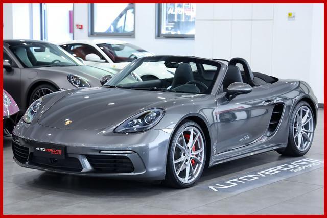 PORSCHE 718 2.5 S