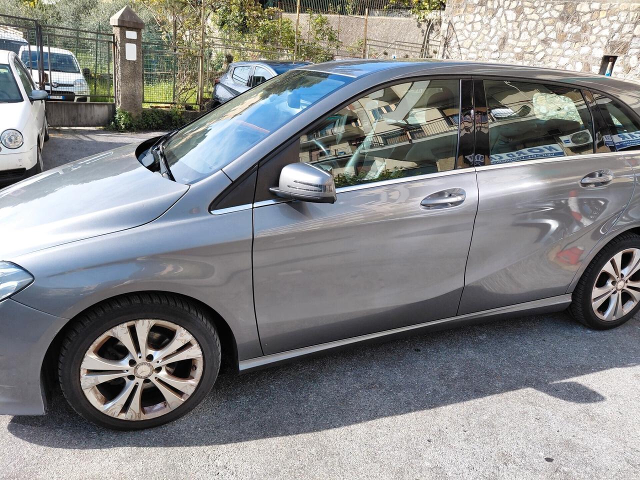 Mercedes-benz B 180 CDI Premium