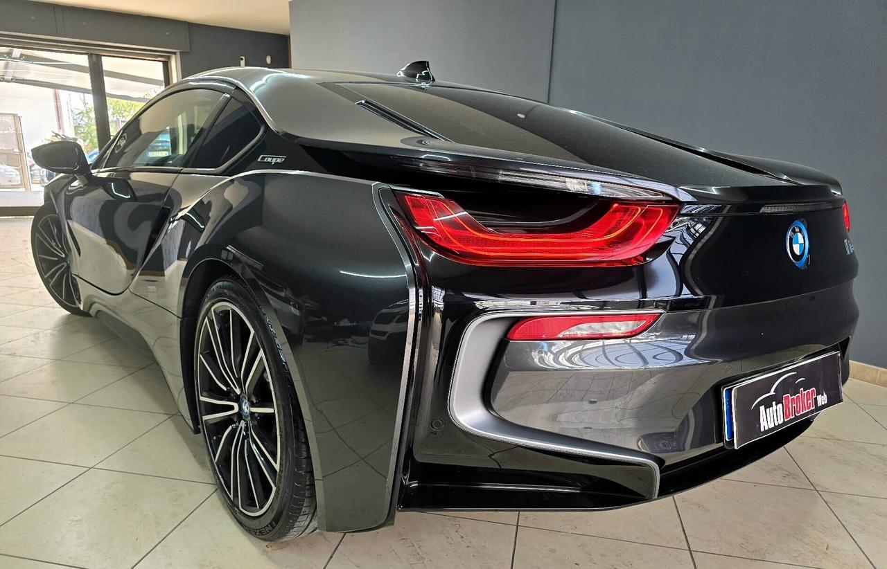 BMW i8 COUPE 374cv RESTYLING (i12) PLUG-IN