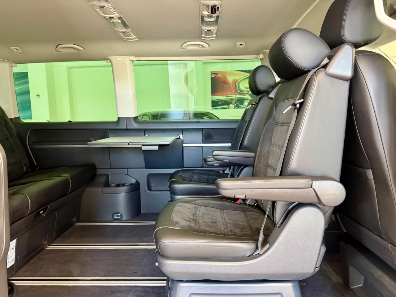 Volkswagen Multivan 2.0 TDI 199CV DSG 4Motion Highline