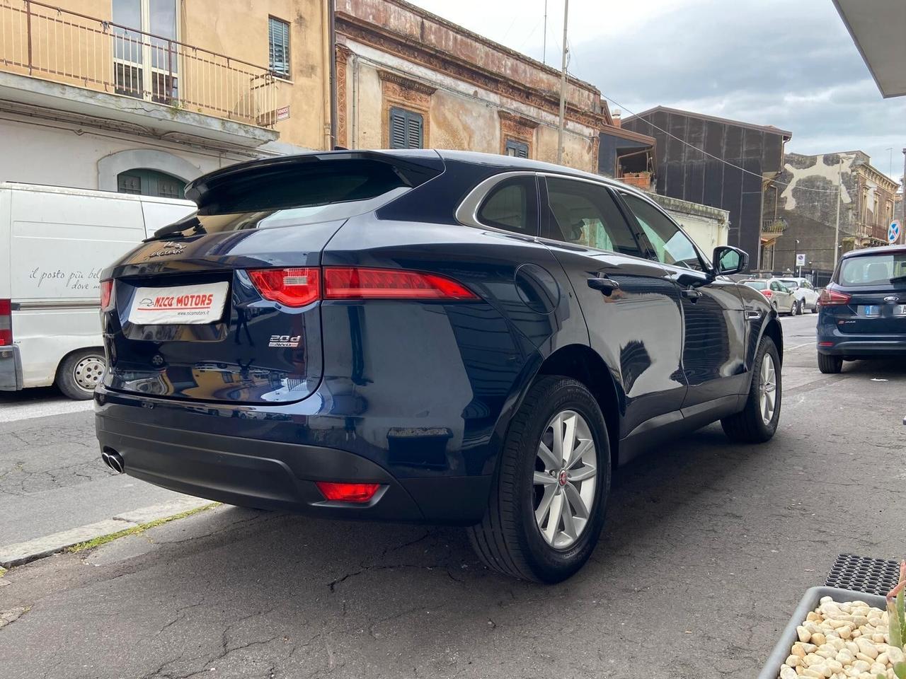 Jaguar F-Pace 2.0 D 180 CV AWD aut. Prestige