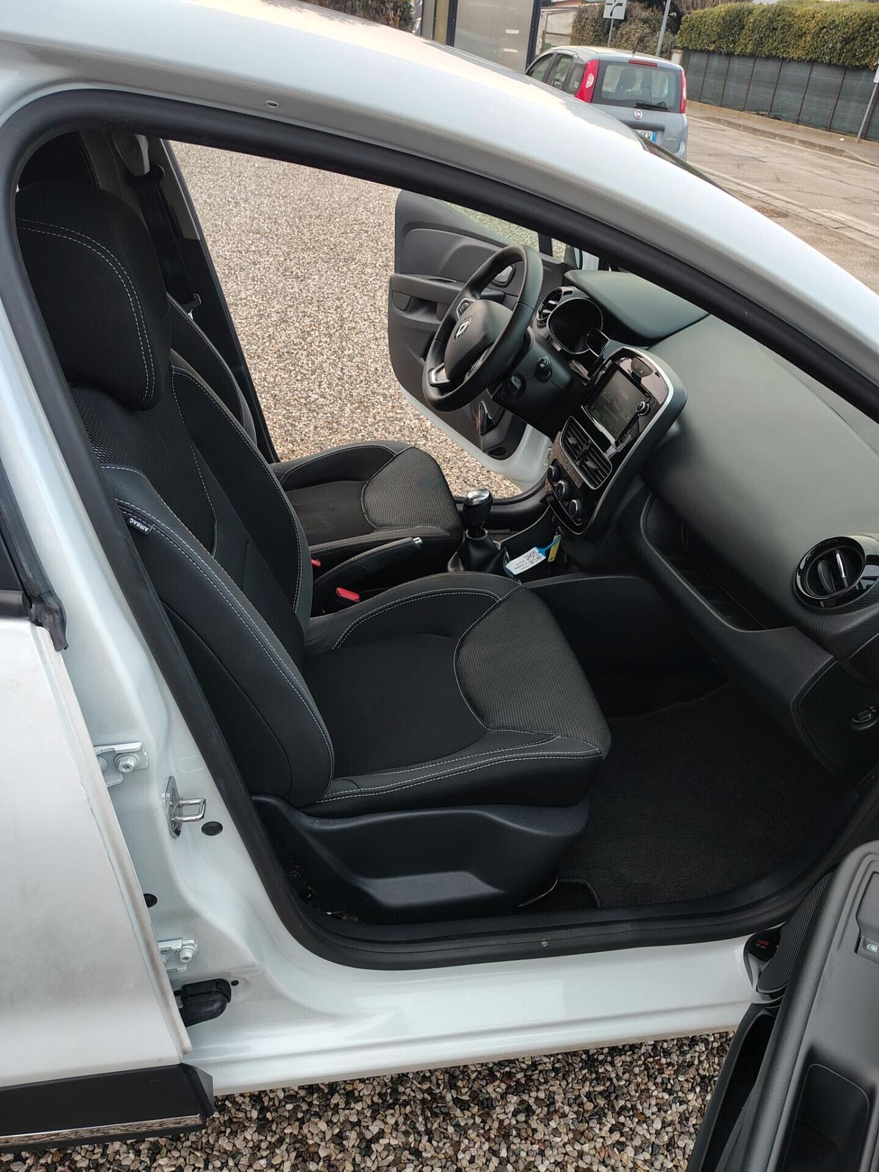 Renault Clio TCe 12V 90 CV GPL 5 porte Business CASA MADRE! UNICO PROPRIETARIO!!!OK NEOPATENTATI