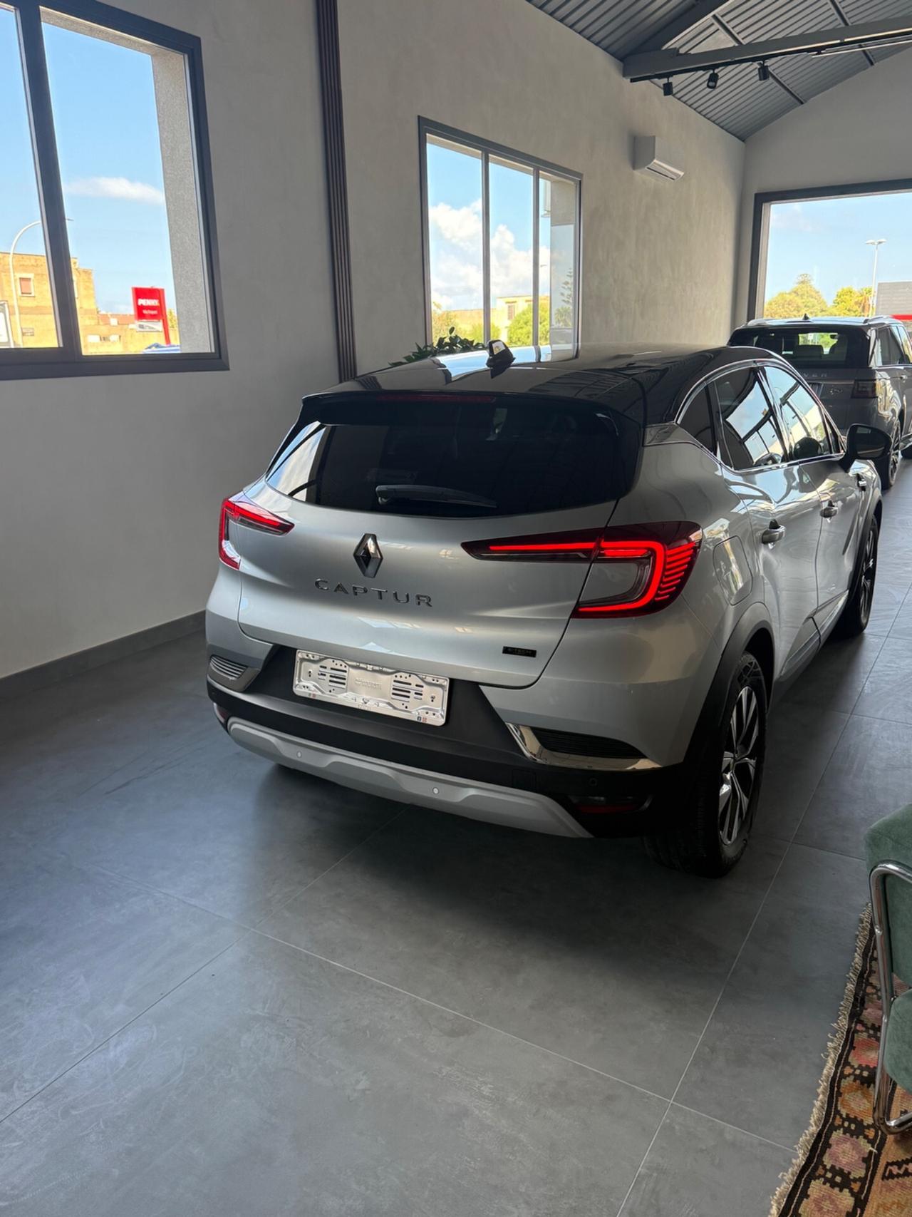 Renault Captur Full Hybrid E-Tech 145 CV Techno