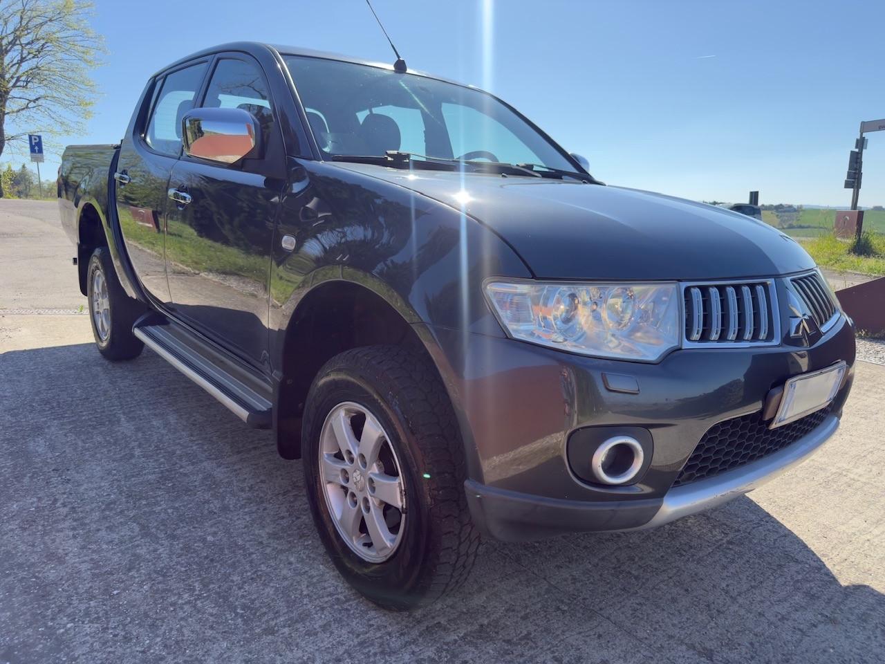 Mitsubishi L200 2.5 DI-D/178CV CC Intense Tender Chassis Fleet