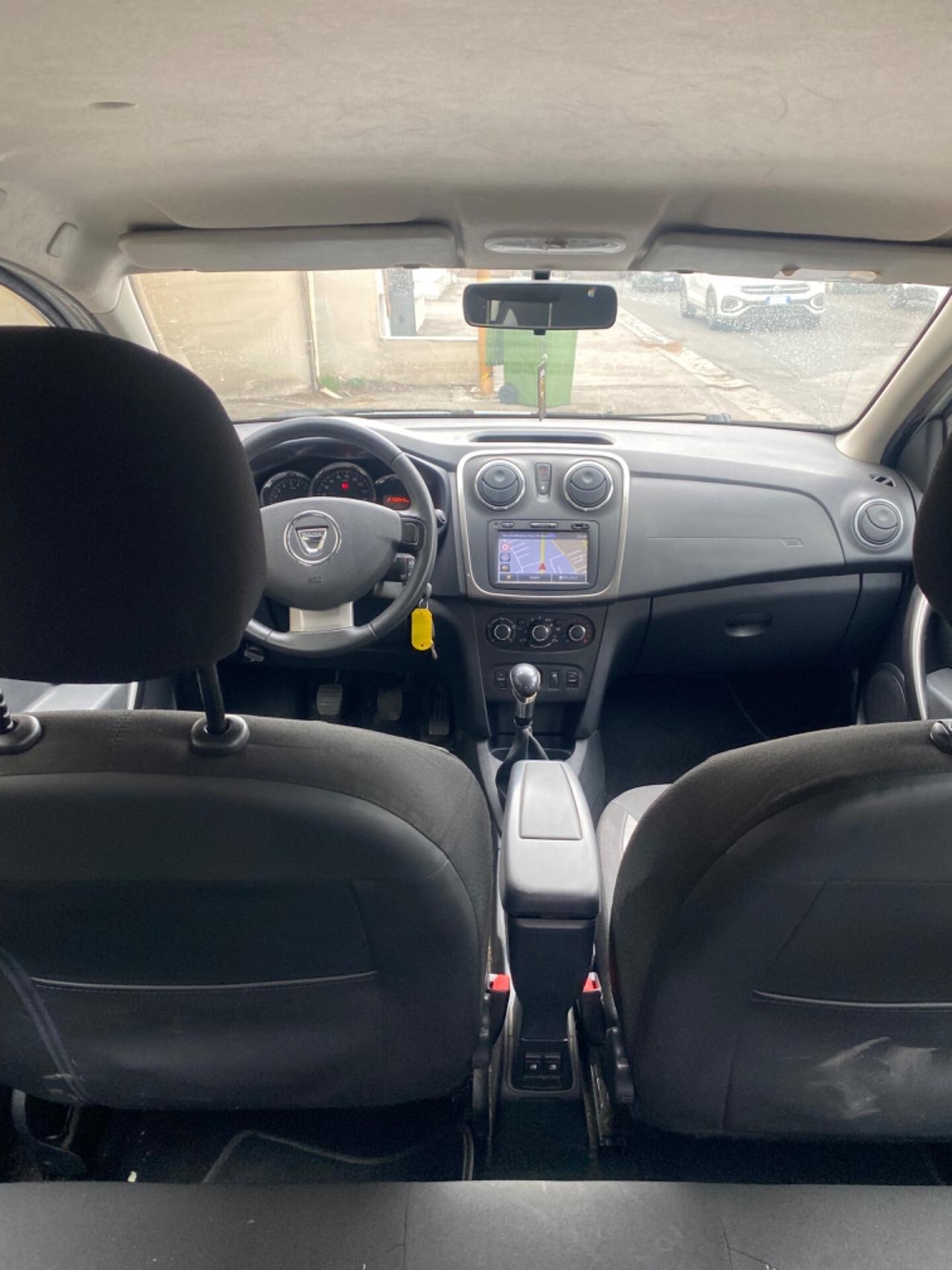 Dacia Sandero Stepway 1.5dci 2015 Full Navi