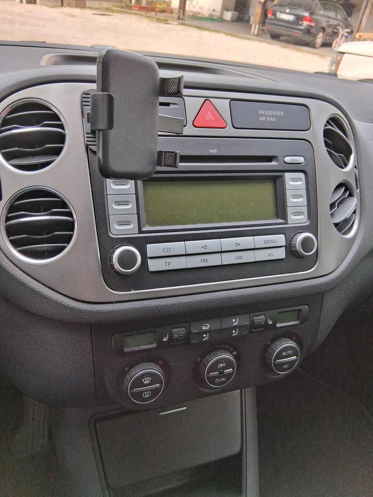 Volkswagen Tiguan 2.0 tdi Track&Field 4motion